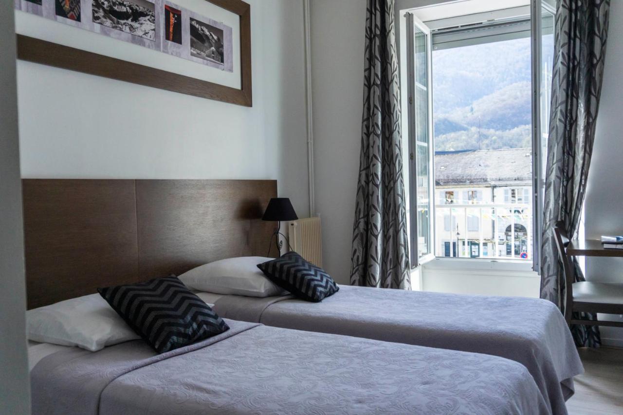 Hotel D'Ossau Ларенс Екстер'єр фото